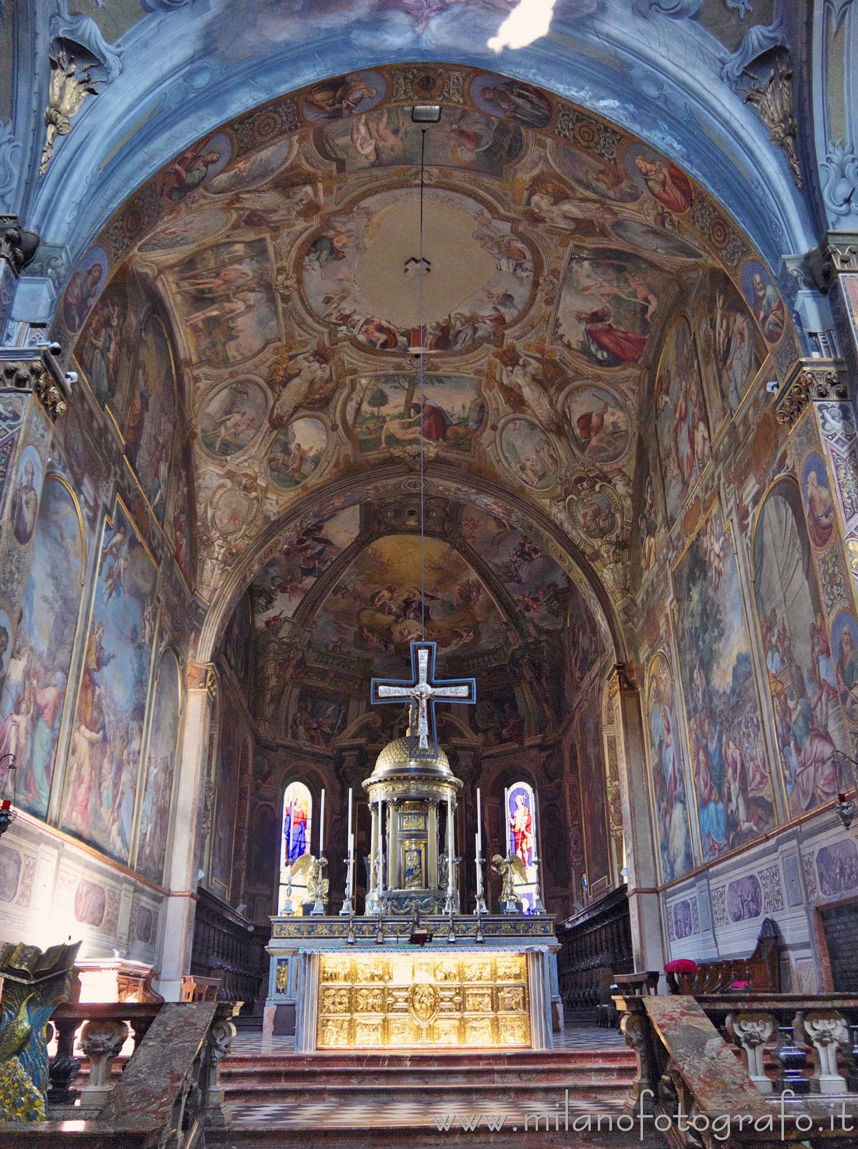 Monza (Monza e Brianza) - Presbiterio e coro del Duomo di Monza - Foto a piena risoluzione